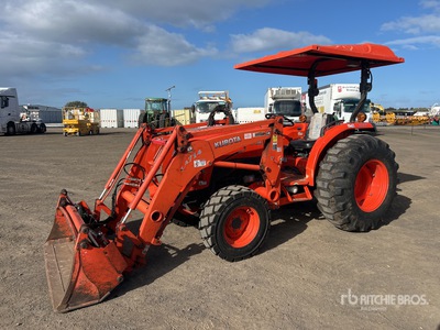 Kubota L4600 4WD Tractor