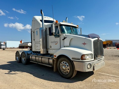 2005 Kenworth T401 6x4 T/A Sleeper Truck Tractor