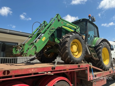 John Deere 6530 4WD Tractor