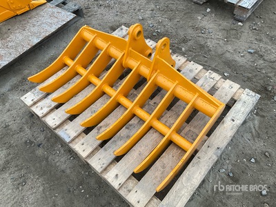 2025 GIYI 44 in Fit to cat 305 Excavator Rake (Unused)
