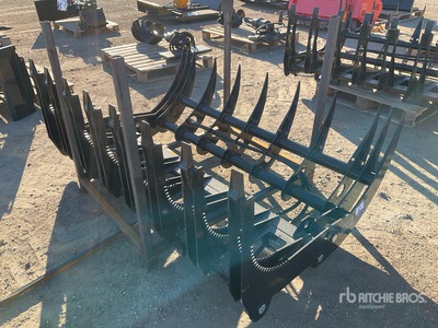 2025 GIYI GYCLG72C 72 in Log Grappin pour chariot élévateur (Unused)