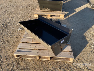 2025 GIYI GY-D5T 34 in Hydraulic Tilting Excavator Bucket (Unused)