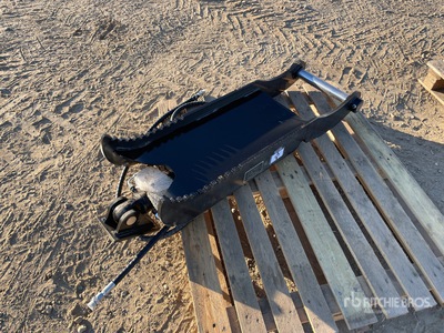 2025 GIYI GY-XJ7T 46 in Hydraulic Excavator Thumb - Fits Cat (Unused)