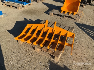 2025 GIYI 43 in Excavator Rake - Fits Cat 305 (Unused)