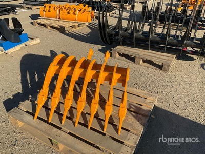 2025 GIYI 31 in Teeth Excavator Rake - Fits Cat 305 (Unused)