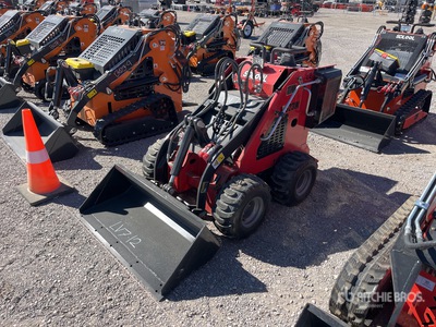 2025 SDLOOL SL-323W Mini Skid Steer Loader (Unused)