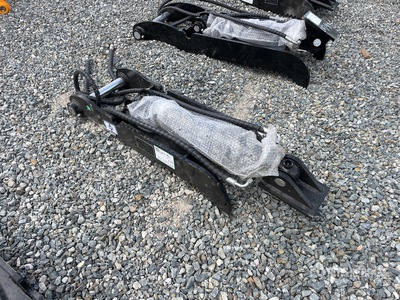 2025 GIYI GY-XJ5T Hydraulic Excavator Thumb (Unused)