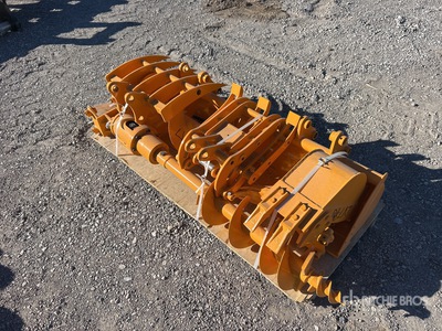 Quantity of (8) 2025 GIYI Cat 301 VCA-8 Excavator Attachments (Unused)
