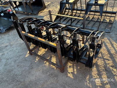 2025 GIYI GYCLG72C 71 in Skid Steer Root Rake (Unused)