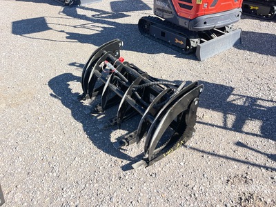 2025 GIYI GY-MCLG60 42 in Mini Log Skid Steer Grapple (Unused)