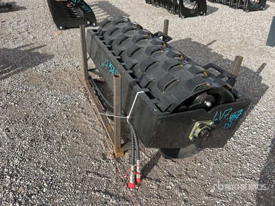 2025 GIYI GY-MCW39 59 in Skid Steer Compaction Wheel (Unused)