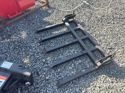 2025 GIYI GY-TBF42 Tractor Bucket Forks (Unused)