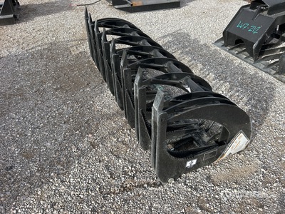 2025 GIYI GYCLG72C 72 in Skeleton Skid Steer Grapple (Unused)