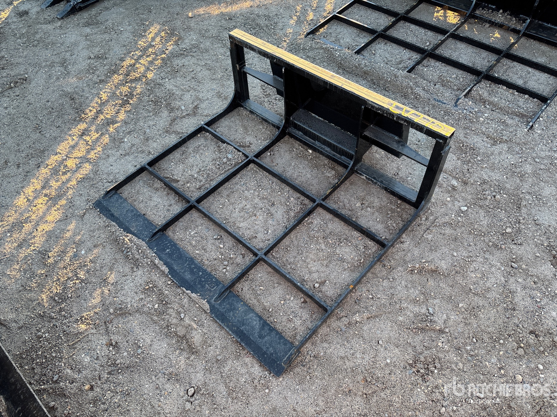 2025 GIYI GY-PDQ 38 in Mini Aplanisseur pour chargeuse à différentiel (Unused)