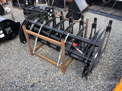 2025 GIYI GYCLG72C 72 in Log Skid Steer Grapple (Unused)