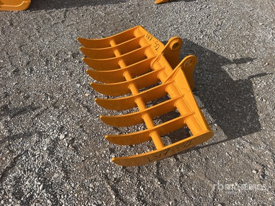 2025 GIYI 44 in Excavator Rake - Fits Cat 305 (Unused)