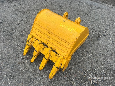 2025 GIYI GY-BK 24 in Digging Excavator Bucket - Fits Cat 305 (Unused)