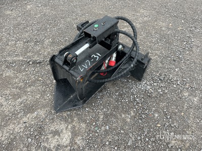 2025 GIYI GY-MSG24 24 in Mini Stump Skid Steer Grapple Bucket (Unused)