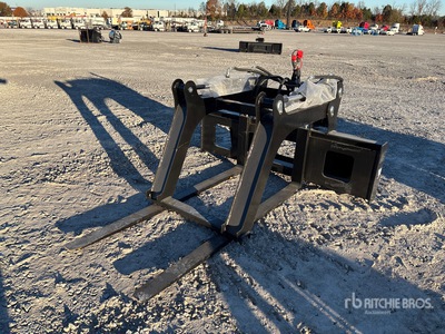 2025 GIYI GY-FC59 59 in Skid Steer Fork Clamp (Unused)