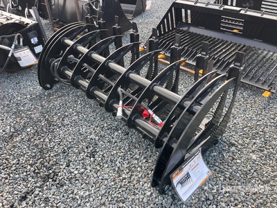 2025 GIYI GYCLG72C 72 in Log Skid Steer Grapple (Unused)