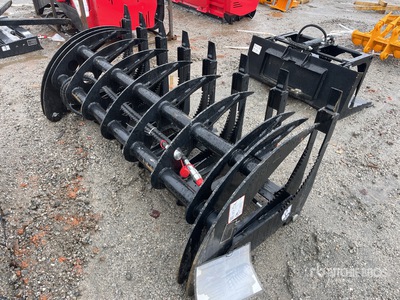 2025 GIYI GYCLG72C 72 in Skid Steer Grapple (Unused)