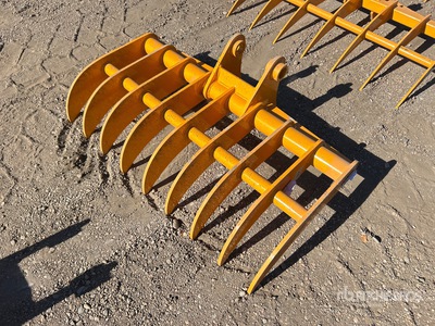 2025 GIYI 44 in Excavator Rake - Fits Cat 305 (Unused)