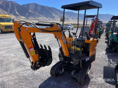 2025 VICSEC VC15J-Y Mini Excavator (Unused)