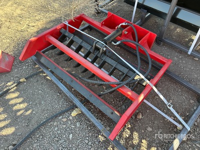 2025 GIYI GY-MFR44 44 in Mini Skid Steer Landplane (Unused)