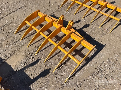 2025 GIYI 46 in Excavator Rake - Fits Cat 303 (Unused)