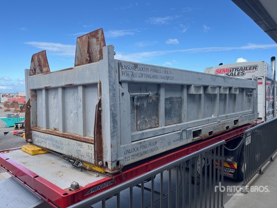 Ramped container