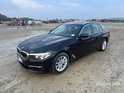 2018 BMW 520D TOURING BUSINESS AUTO Automobile