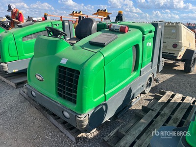 2019 Tennant M30 Ride-On Floor Sweeper