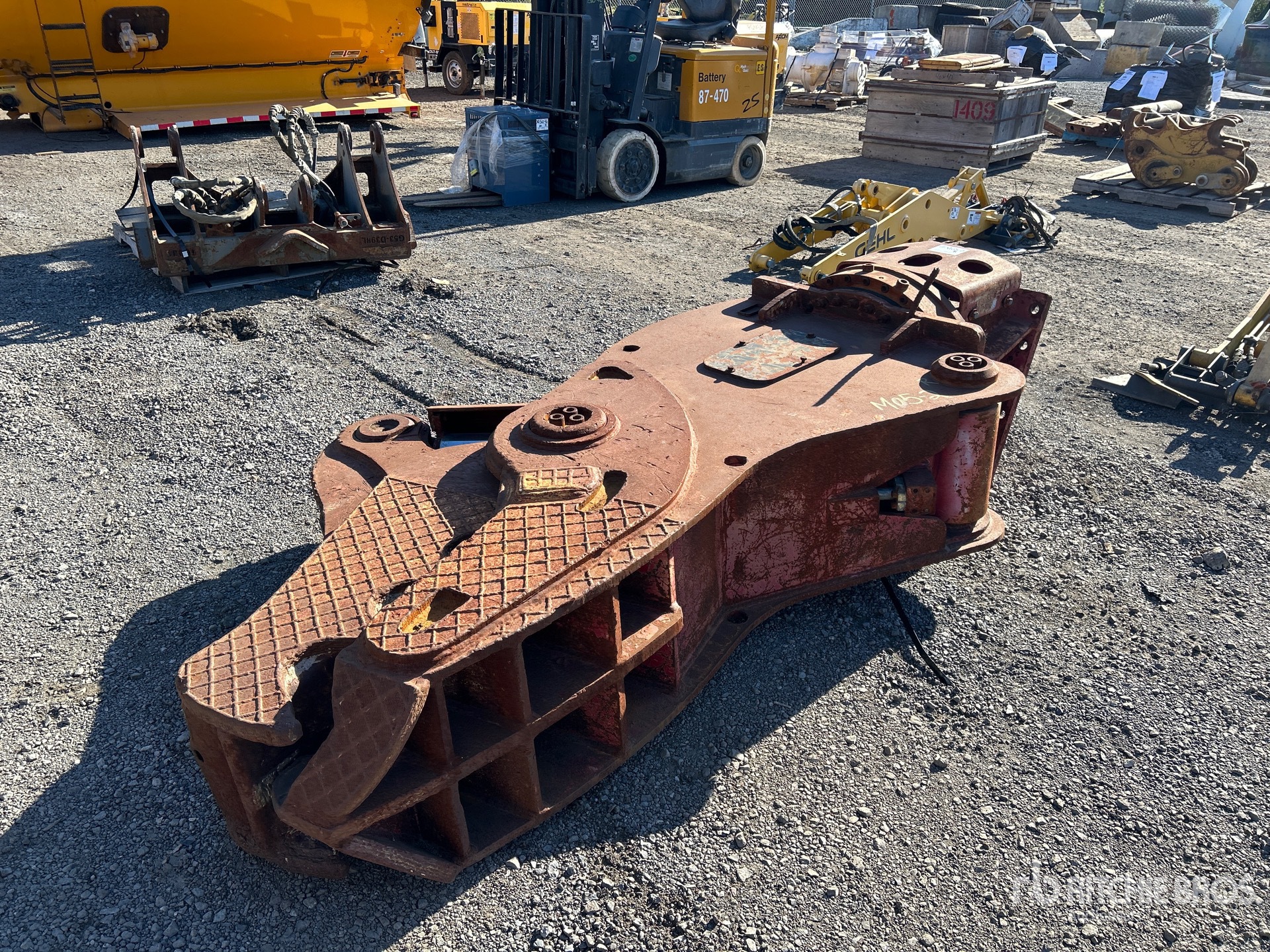 14 in Rotating Demolition Pulverizer