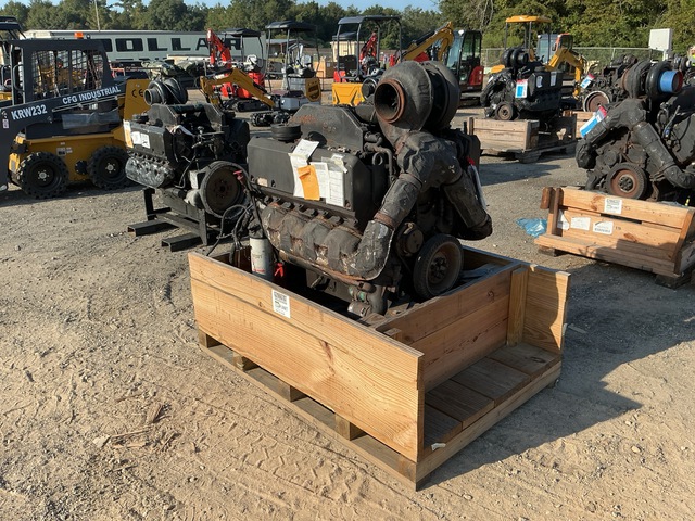 Cummins V903 Turbo Diesel Engine