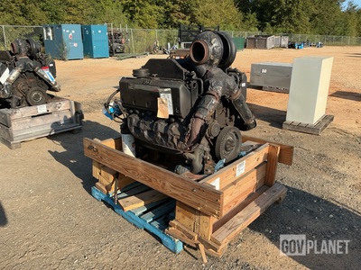 Cummins V903-T525 (BIG CAM) Turbo Diesel Engine