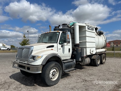 2005 Vactor Guzzler on 2006 International 7600 6x4 Vacuum Excavator Truck (Inoperable)