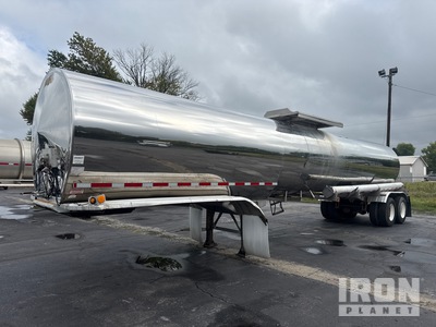 1994 Bar Bel MC-307 7000 gal T/A Tanker Trailer