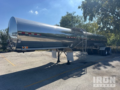 2001 Nova 5200 gal T/A Tanker Trailer