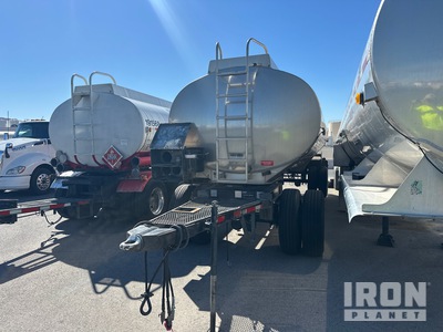 1999 Beall MC306AL 5000 gal Pup Tank-Anhänger (Inoperable)