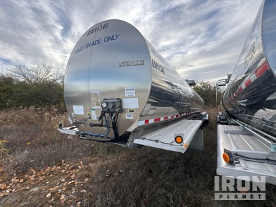 2000 Walker 6500 gal T/A Tanker Trailer
