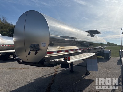 2004 Walker 5000 gal T/A Tankwagen Aanhangwagen
