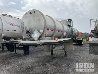 2011 Polar DOT407AL 4000 gal T/A Remorque citerne