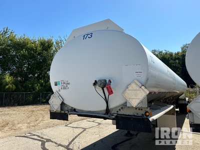 1998 Brenner DOT406AL 9500 gal T/A Tanker Trailer