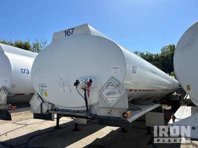 2005 Brenner 9500 gal T/A Tanker Trailer