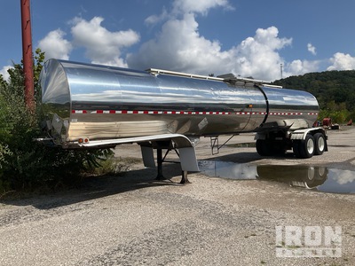 1995 Polar MC307SS 7000 gal Remorque citerne