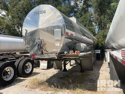 1995 Polar 5500 gal T/A Remorque citerne