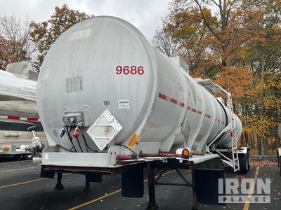 1996 Polar 8200 gal T/A Trailer cisterna