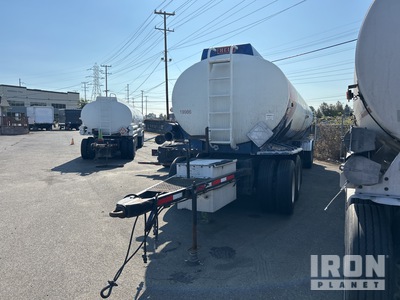 2005 Heil DOT406AL 7400 gal Quad/A Turntable Tank-Anhänger