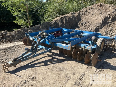Plow Works 132 in Tandem Disc