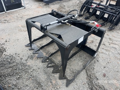 2025 GIYI GY-HWG44C 44 in Skeleton Mini Benne avec Grappin pour chargeuse à différentiel (Unused)